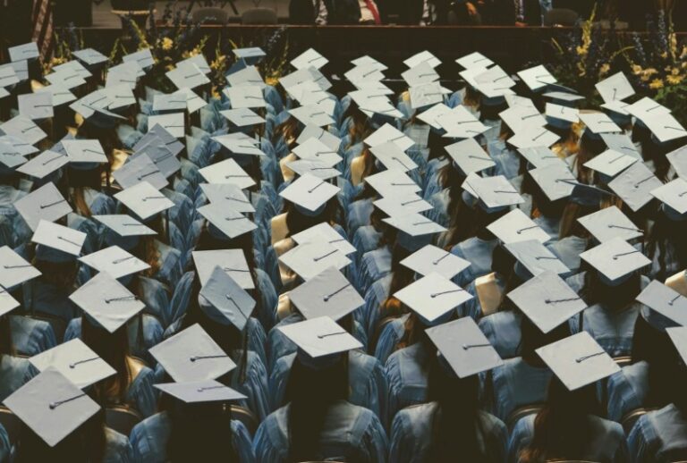 rs post suhaytagumpaygraduates01